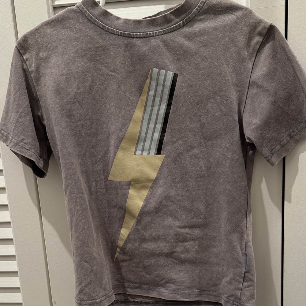 Kids Gray Lightning Bolt T-Shirt size 4t